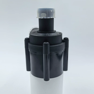 Water pump V60 S60 V70 Xc70