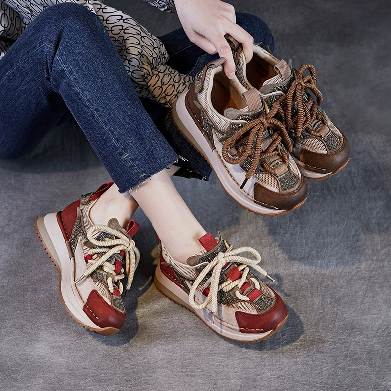 Красота натуральных кожаных ретро пап обувь 2025 новые кроссовки с толстой подошвой повседневные женские горячие бриллиантовые красные туфли