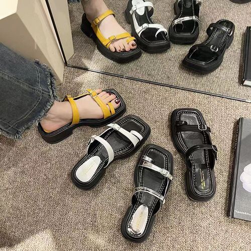2025 Summer Slides Fluffy Toe Post Roman Single Strap Thick Heel Korean Style Slippers