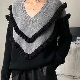 欧洲站2021秋季新款韩版长袖V领拼色木耳边拼接宽松针织羊绒毛衣