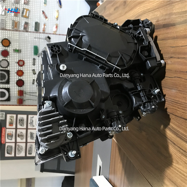 El conjunto del faro es dedicado a ACTROS MP4 MP5 piezas de camión Mercedes-Benz fábrica de luces 9608200639