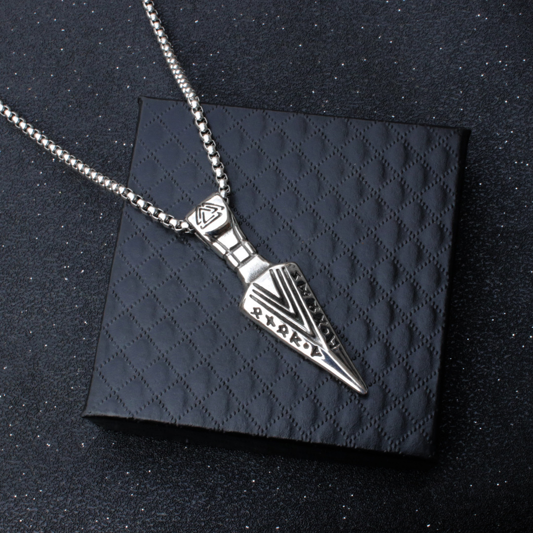 Collier pendentif flèche pour homme style pékin bijoux tendance_voghion.com