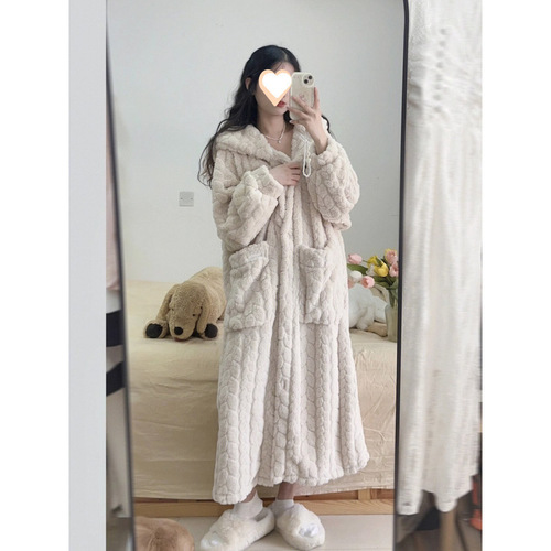 Jacquard coral velvet pajamas for women in winter with velvet thick warm flannel long hooded autumn and winter pure color nightgown