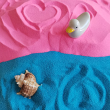 厂家批发染色彩砂网红沙滩粉色沙子蓝色彩砂儿童沙画烧结彩砂