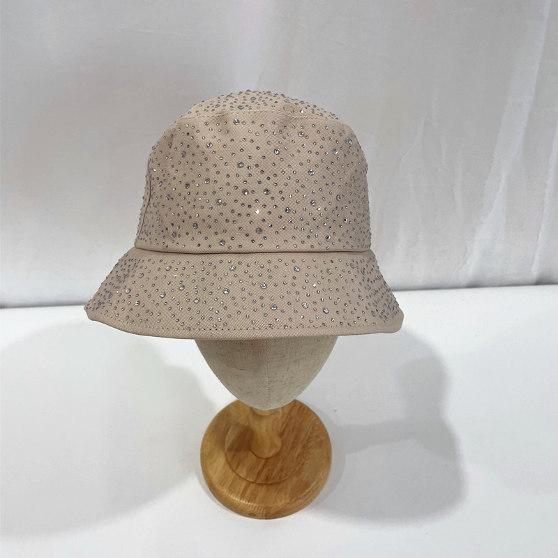 Femmes Décontractée Élégant Couleur Unie Strass Avant-toit Large Chapeau Seau display picture 15