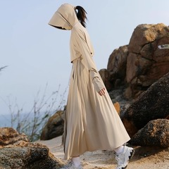 長い日焼け止め服の女性2025夏の新型紫外線防止氷の薄いタイプの通気性は腰の日焼け止め服のコートを収めます。