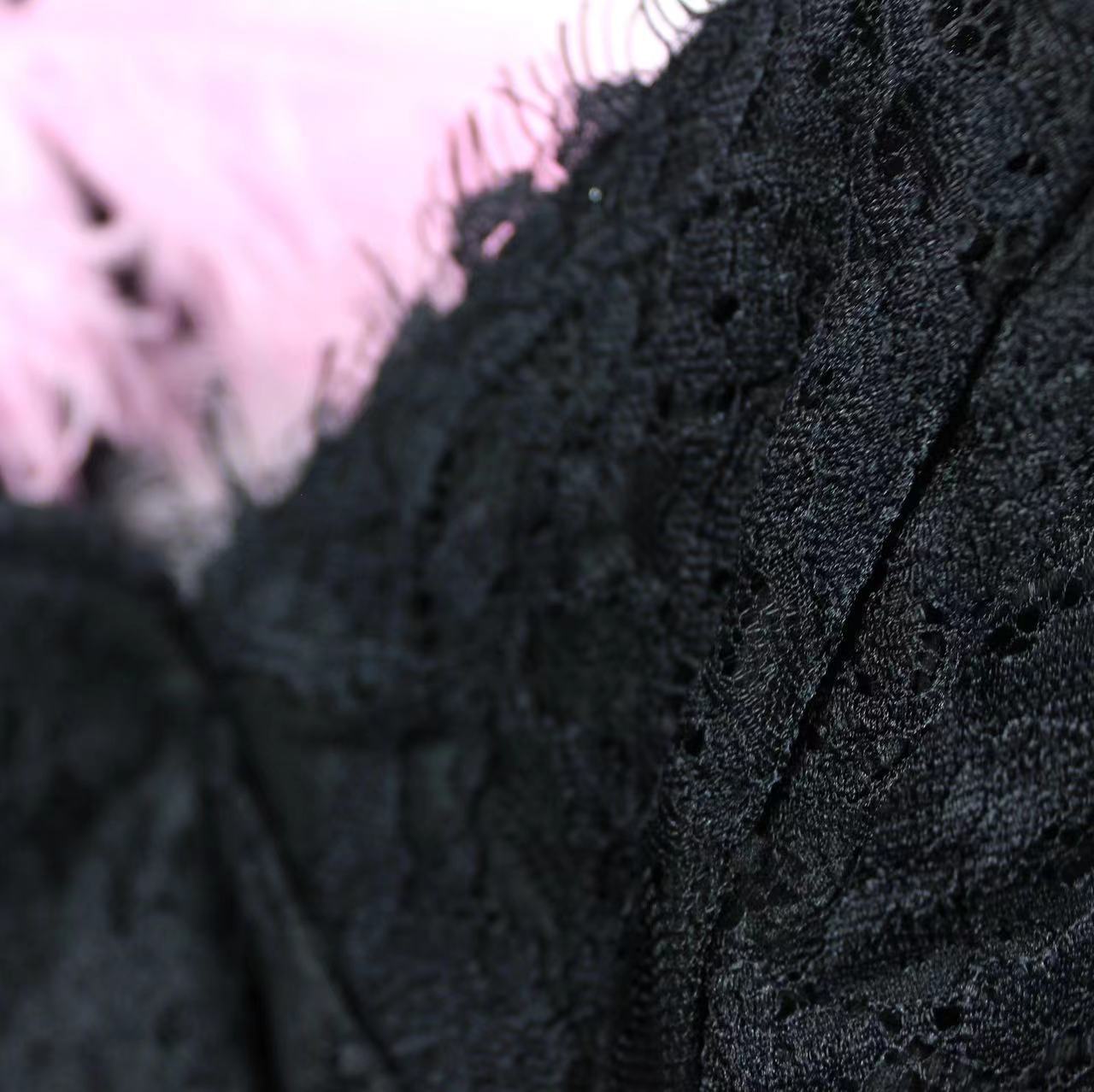 Title 6, Sexy Damen-Unterwäsche mit engen Trägern, figur...