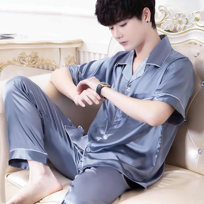 Pijamas de los hombres de seda de hielo de verano Pantalones de manga corta cardigan seda artificial elegante de alta gama desgaste del hogar traje suelto hombres