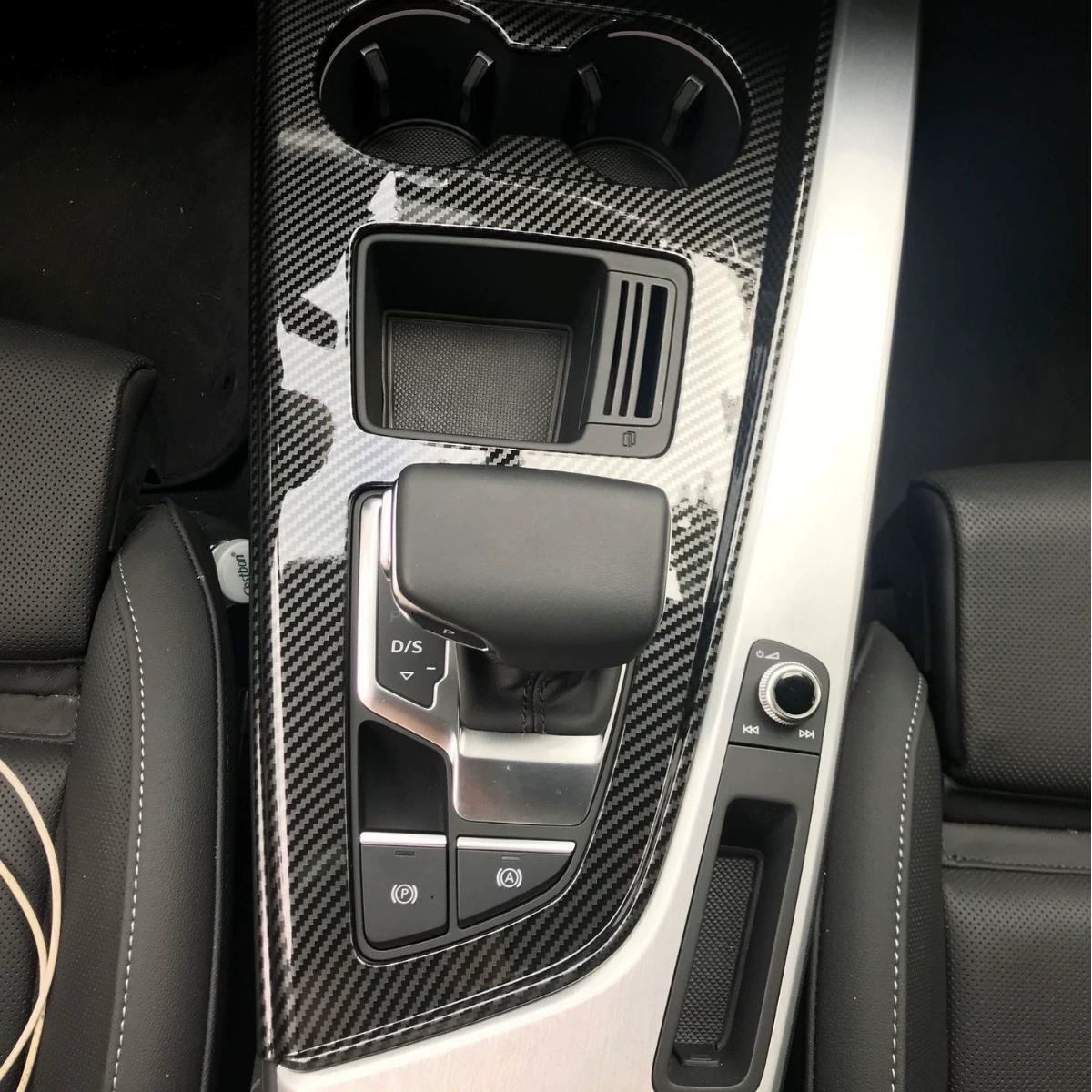 Подходит для 17-2022 Audi A4L/A5 дверная ручка панели центрального управления переключения передач (весь салон автомобиля)