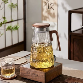 茶壶;玻璃杯;冷水壶