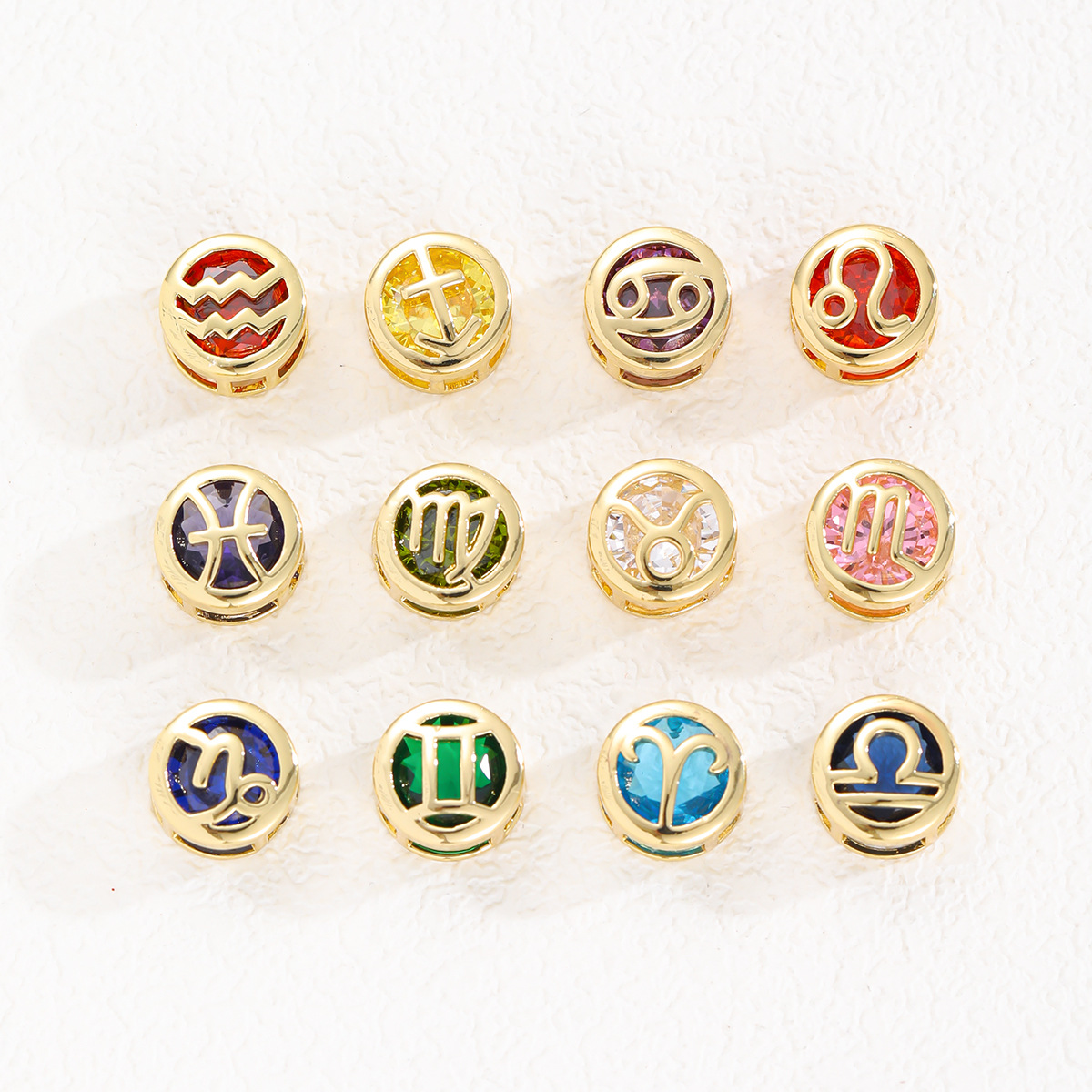 Estilo explosivo transfronterizo Collar de doce constelaciones hueco de doble cara Colgante de circón de doce cumpleaños Cadena de clavícula chapada en oro real