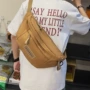 新款运动男款男士斜跨包