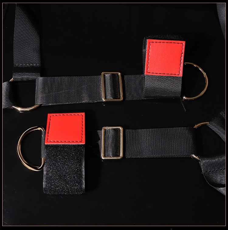 Bed Restraint Set with Alloy Clips, Black Polyester Bondage Kit for Couples — detail image 13