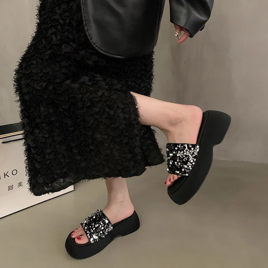 Pantuflas de plataforma de plataforma de lentejuelas negras, zapatos de mujer, 2025 nuevo estilo, sandalias de vacaciones junto al mar de verano, sandalias