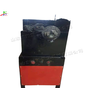 Metal tapping machine
