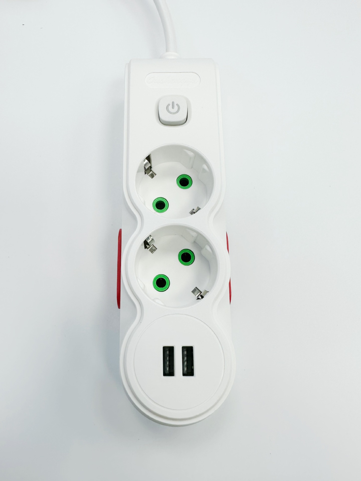 Enchufe de pared colgante europeo con conector estándar USB, conector de cable de extensión de alimentación transfronteriza alemán europeo