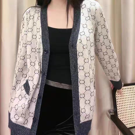 2023 European Goods Autumn and Summer Cotton Knitted Letter Jacquard Gold Thread Classy Cardigan Classic Popular Short-sleeved Boutique Top 2023 European Goods Autumn and Summer Cotton Knitted Letter Jacquard Gold Thread Classy Cardigan Classic Popular Short-sleeved Boutique Top