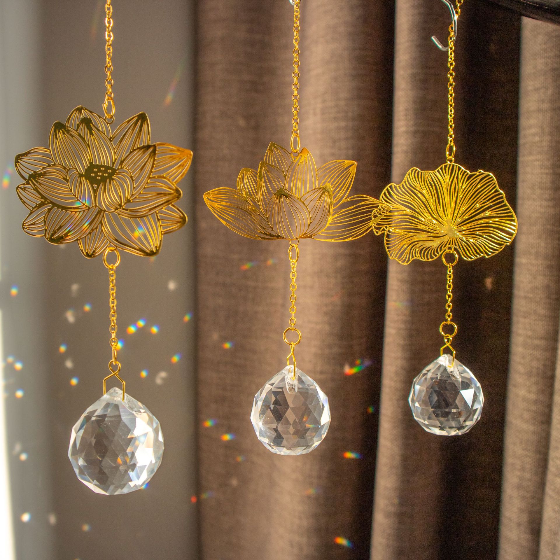 60g Weight Elegant Lotus Artificial Crystal Brass Pendant Artificial Decorations