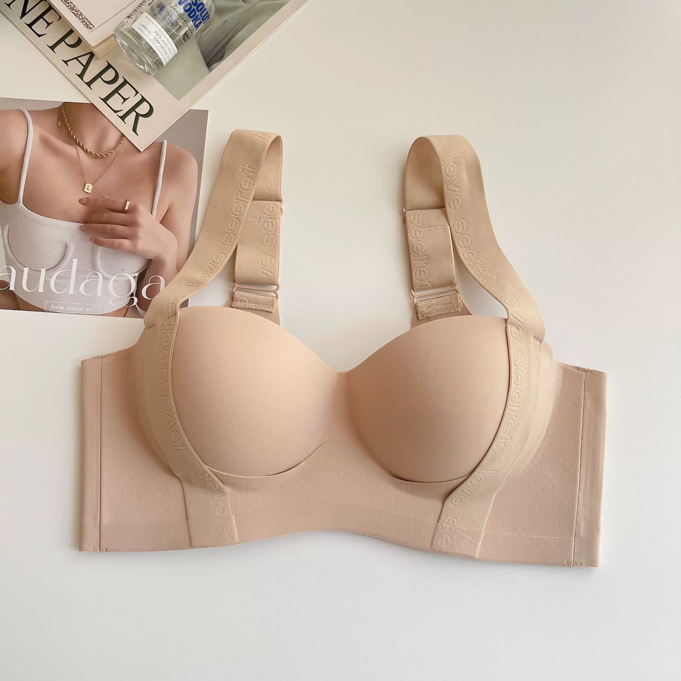 Venta directa de fábrica comercio electrónico transfronterizo Sudeste de Asia Vietnam Tailandia damas sin costuras sujetador de recogida lateral cómodo