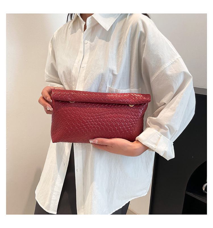 Pu Leather Solid Color Square Clutches display picture 12