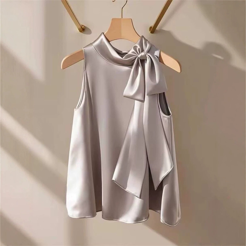 French-Style Champagne White Satin Halter Top for Women, New Summer Loose Bowknot Shirt, Stylish and Youthful Thin Blouse