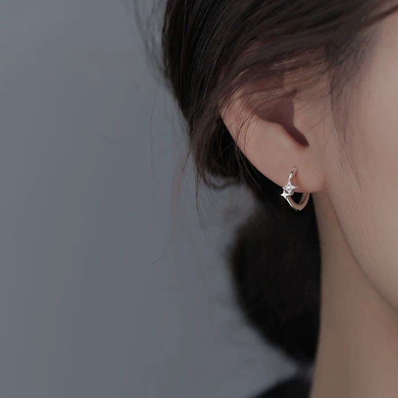 S999 sterling silver zircon star ear buckle female super flash star simple personality temperament Joker earrings ear jewelry wholesale