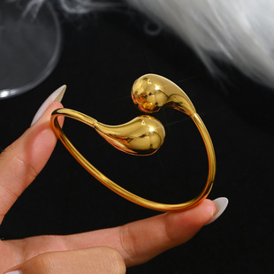 �r�к��s�W�����P�ˮ���18K��ɫ�p��С�����C�����p�����C