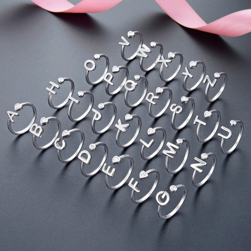 Joyería transfronteriza 26 letras inglesas s925 anillo de plata esterlina personalidad temperamento europeo y americano hombres y mujeres pulsera de anillo abierto
