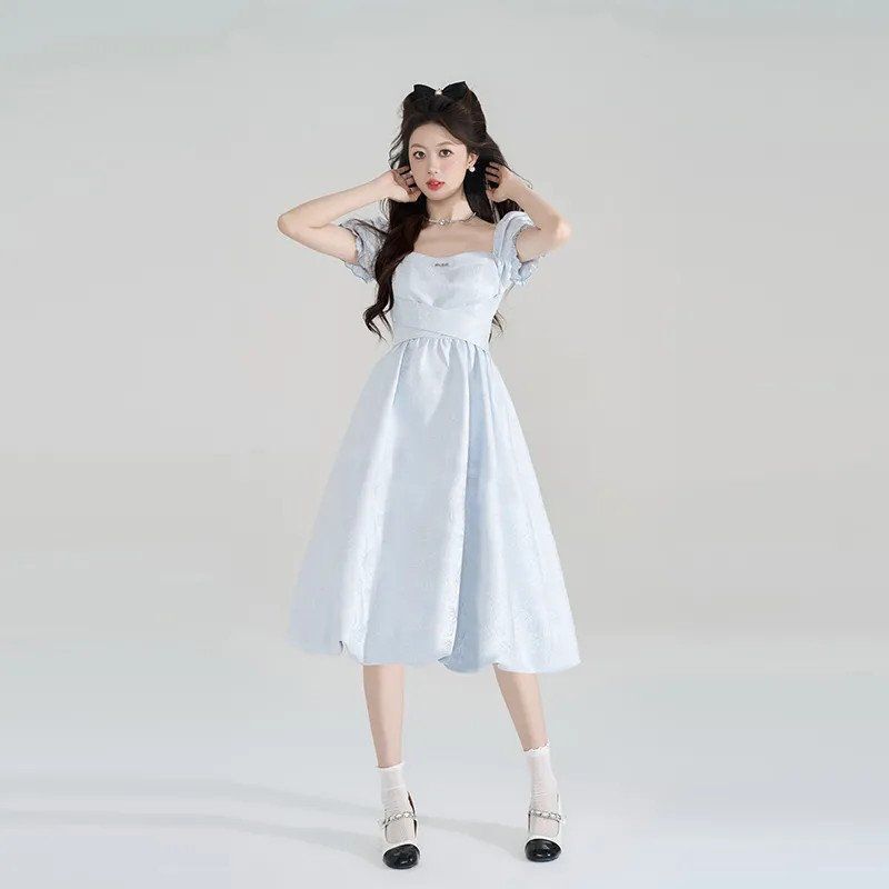 ジャカードブルーフレンチスクエアネックドレス女性の夏の新しいスタイルのパフスリーブ甘いプリンセスフラワースカート|undefined