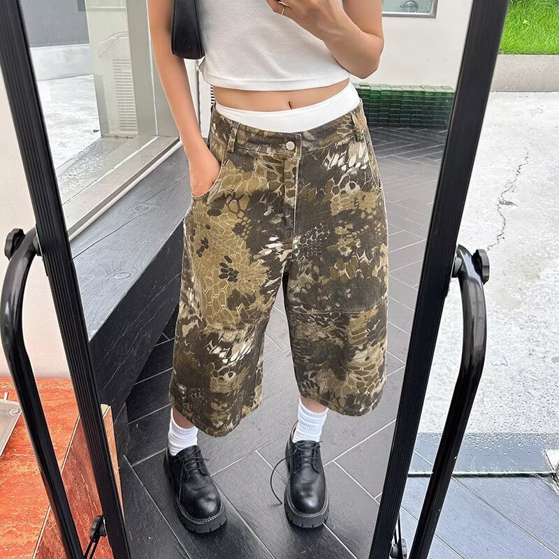 Summer American Retro Personality Snake Print Cropped Jeans for Women, Loose Straight Mid-Length Slimming Shorts Trendy Brand