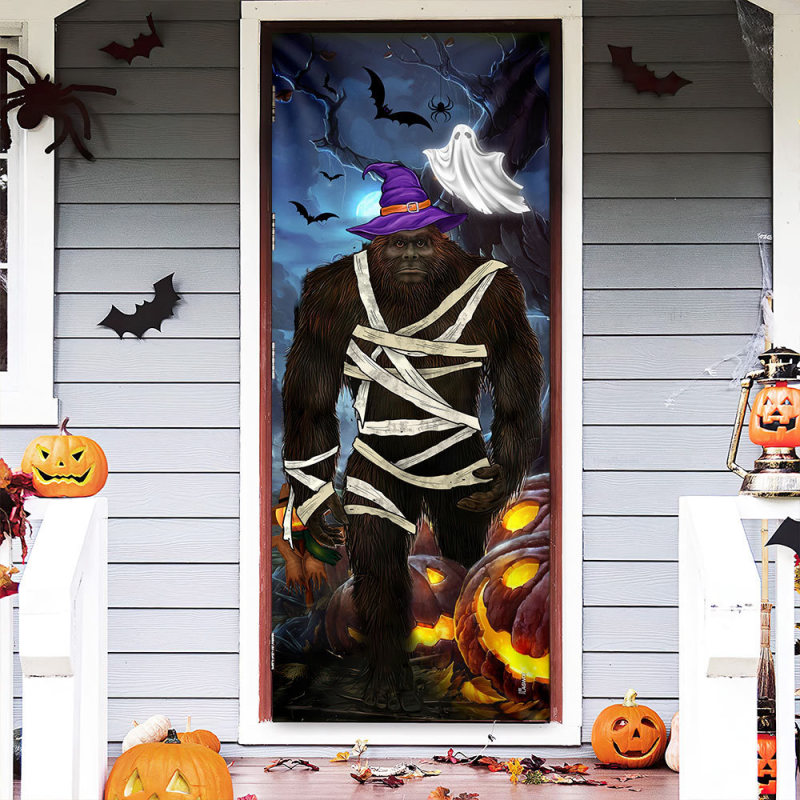 国境を越えたアマゾンのハロウィーンアニメ装飾旗の前にドアカバーのポリエステル生地を飾る|undefined