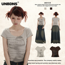 UNBDNS 美式复古街头字母人影印花短袖T恤女夏季辣妹正肩短上衣