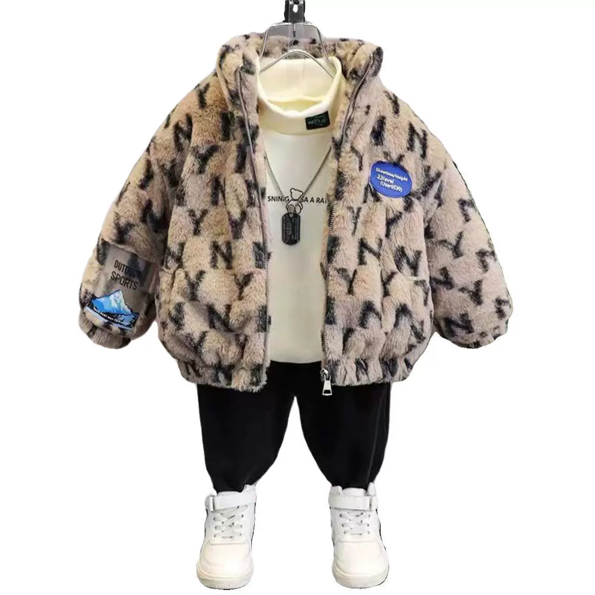 Quilted children's warm demi-season down jacket for boys