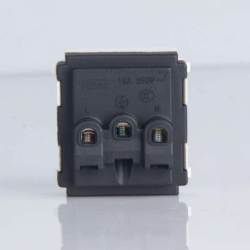 Supply socket is suitable for ground plug -in wall switching supporting functional parts 128 type two -digit 16A three -hole socket