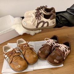 爆款百搭小众厚底板鞋女秋德训阿甘鞋2025新款轻便休闲运动面包鞋