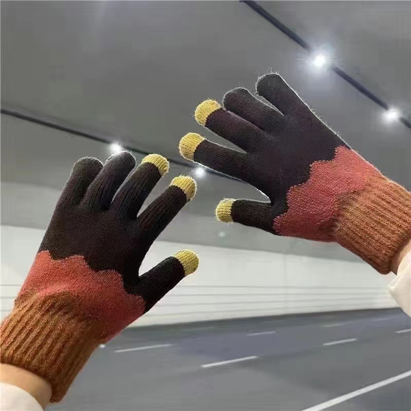 半分の指でカバーする手袋冬のウールのニットの手袋のタッチパネルを厚くして保温します。|undefined