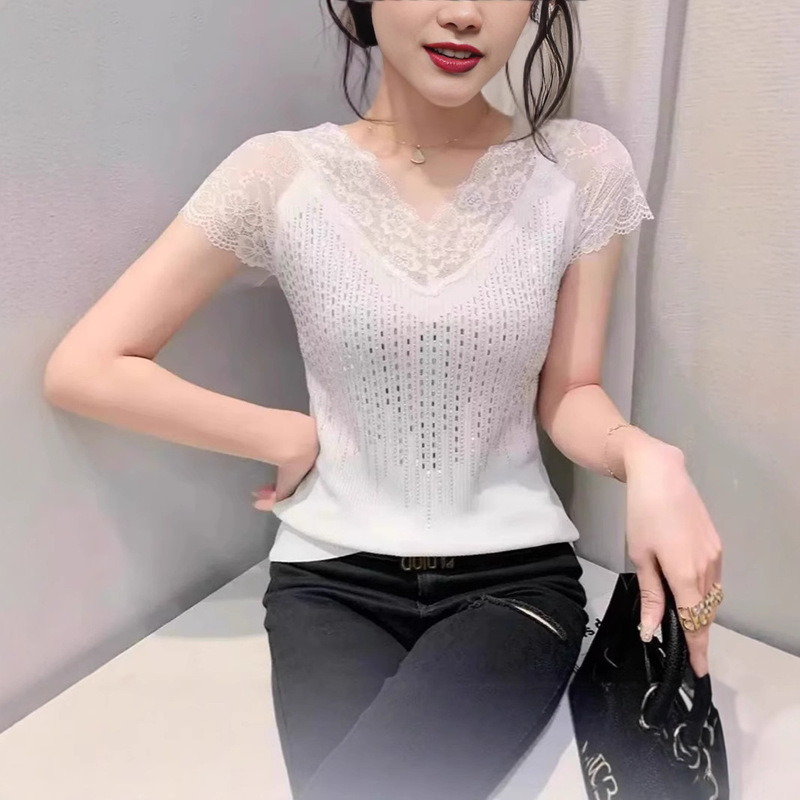European-Style Sexy Lace Splicing Ice Silk Knitted Rhinestone Camisole for Women, Suitable for Both Inner and Outer Wear, Casual Top