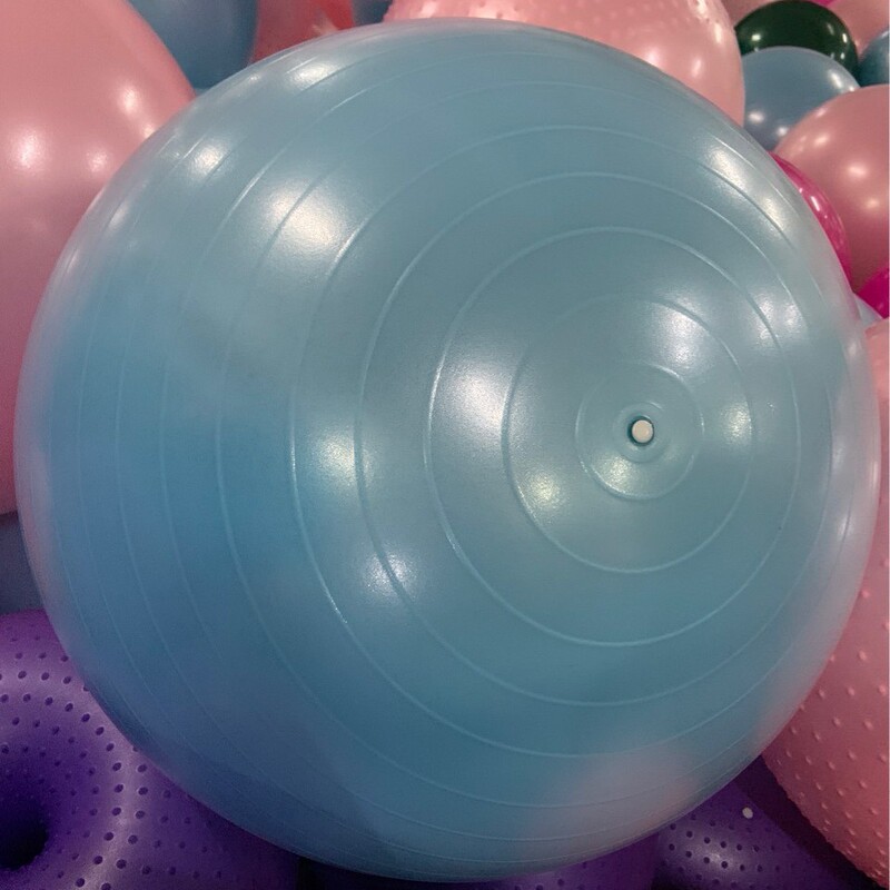 防爆ヨガボールを厚くしてフィットネスします。|undefined