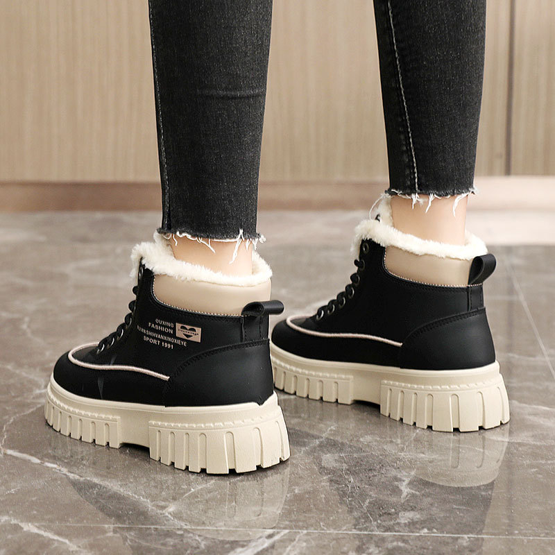 Q505 Neue Herbst-Winter-Sneaker für Damen, High-Top, lockere Passform, dicke Sohle, höhenverstärkendes Material, Baumwollfutter, Fleece, schlichtes Design, ideal für Studenten._voghion.com