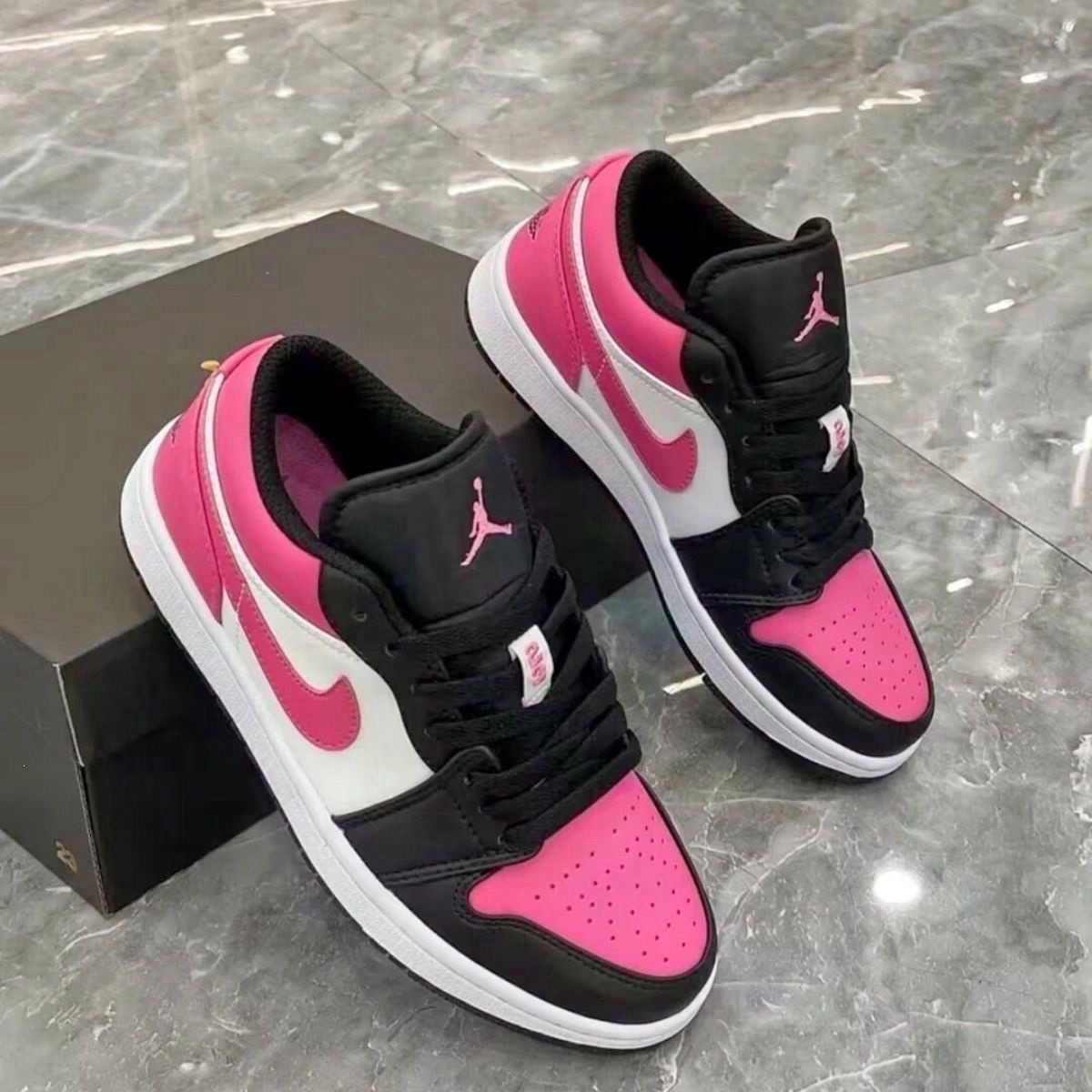 Chunyuan AJ1 Meituan negro, blanco y amarillo campus de moda baja pareja de hombres y mujeres zapatos de skate casuales