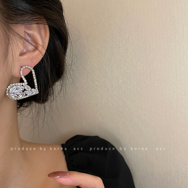 925 Silver Needle Diamond Zircon Love Ea...