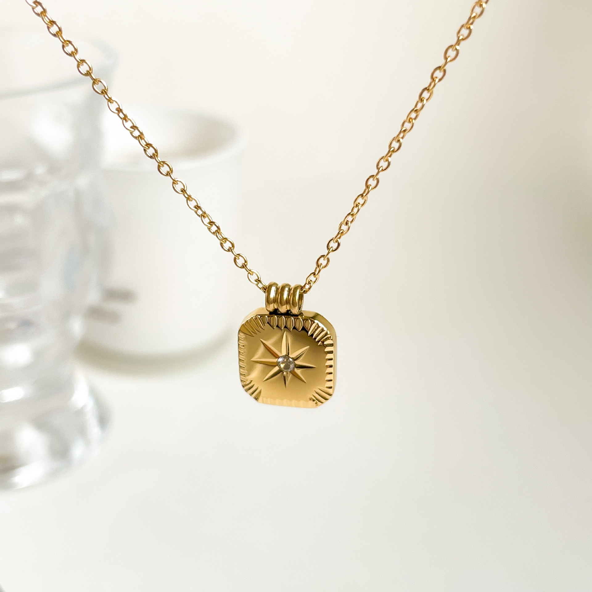 Simple Style Solid Color Titanium Steel Inlay Zircon Pendant Necklace_colorza_1