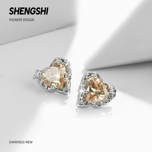 New personality niche irregular texture love earrings small and exquisite Korean high-end cold style earrings for women