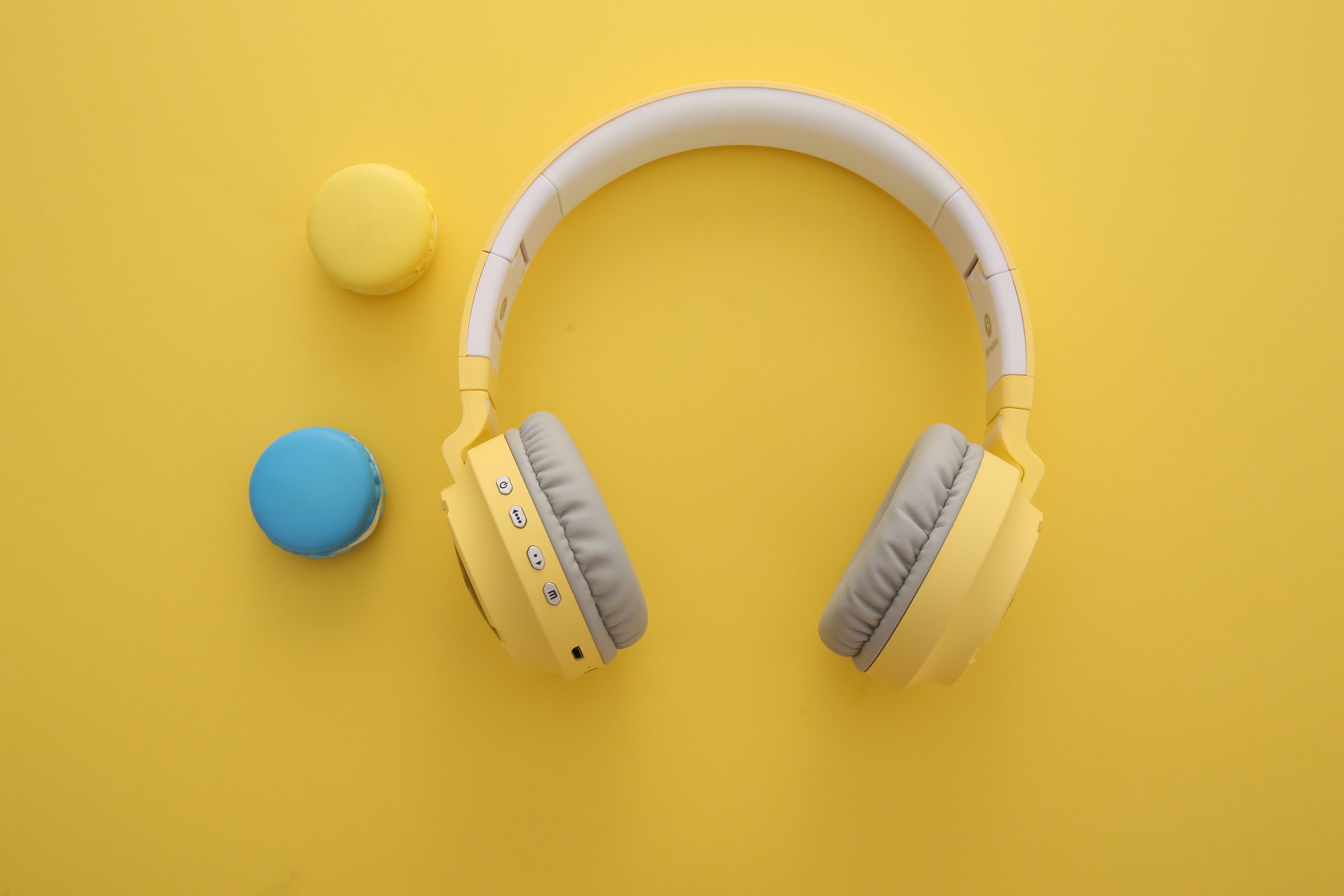 820 ultra-larga resistencia auricular Bluetooth inalámbrico auriculares fábrica al por mayor estéreo plegable deportes música auriculares