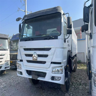 Cross-Border Export of Second-Hand Dump Truck Howo 371 Horsepower Container Special Engineering Truck