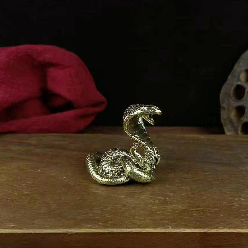 청동 뱀 장식품 황동 조디악 뱀 집 거실 장식 구리 공예품 파이썬 코브라 장식품