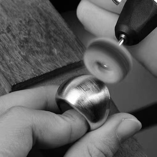 Men's Hip-hop Style Statement Ring For Index Finger Dominant_voghion.com