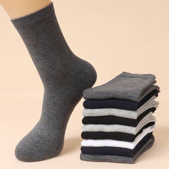Zhuji independent packaging socks men's autumn and winter solid color men's cotton socks men's socks wholesale sports long tube socks