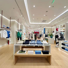 ��Ʒ�߶˷��Ʒ�ƌ��u��չʾ��Ь�����b��̨���؛��չʾ�������O