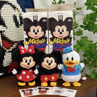 Popmart Mickey Family Cute Together Pendant Series Figures Blind Box Trendy Toy Gift Ornaments
